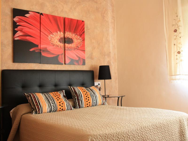 Hostal Rte. Elena Fuentes de Ebro Zimmer foto
